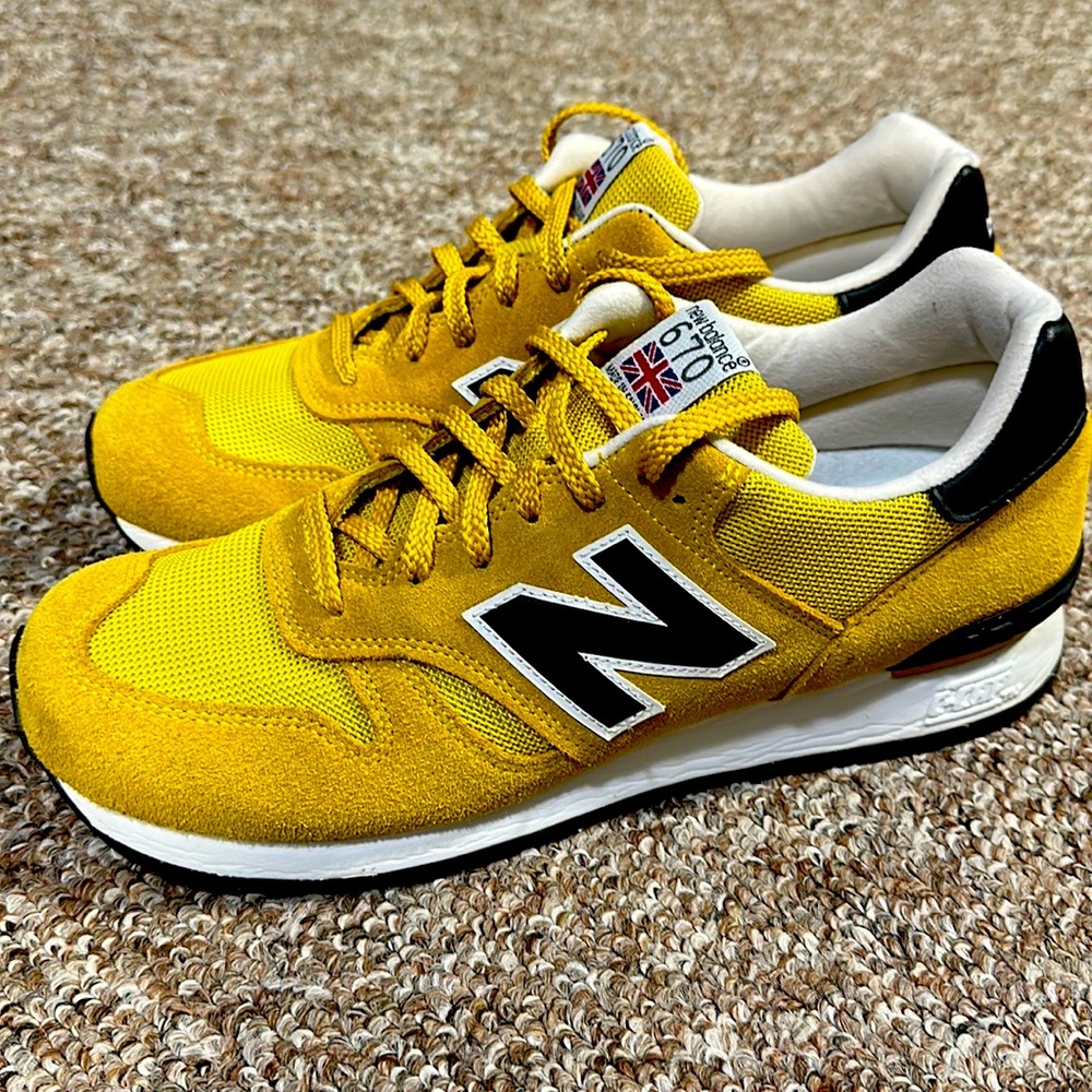 New Balance 670 - Made in UK - mens US 9.5
